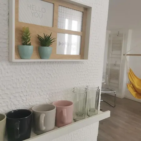 - White - White&black Apartmans-free Parking- Апартаменты Белград