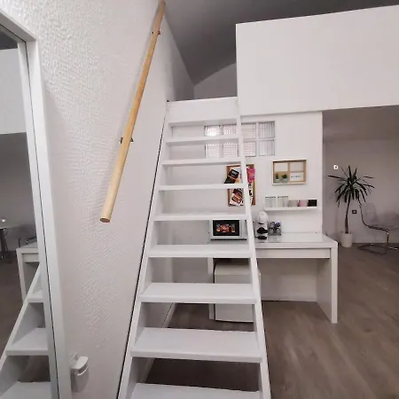 Апартаменты - White - White&black Apartmans-free Parking- Белград