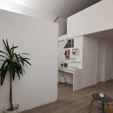 - White - White&black Apartmans-free Parking-